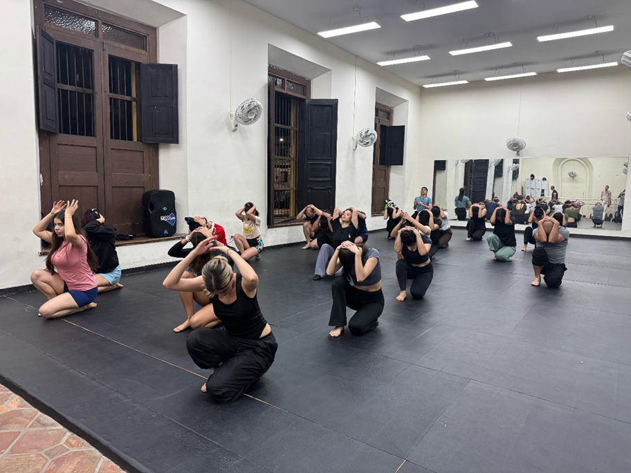 La EMA se movió al ritmo del Soukus, una fiesta de cuerpo, raíz y danza