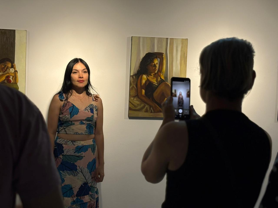 La EMA inaugura la exposición “6 grados”, una muestra del talento y la sensibilidad de sus estudiantes 