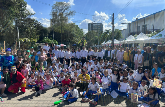 Bucaramanga celebró el Carnaval de las Letras y la Niñez: una fiesta de lectura, juegos y aprendizaje para la primera infancia