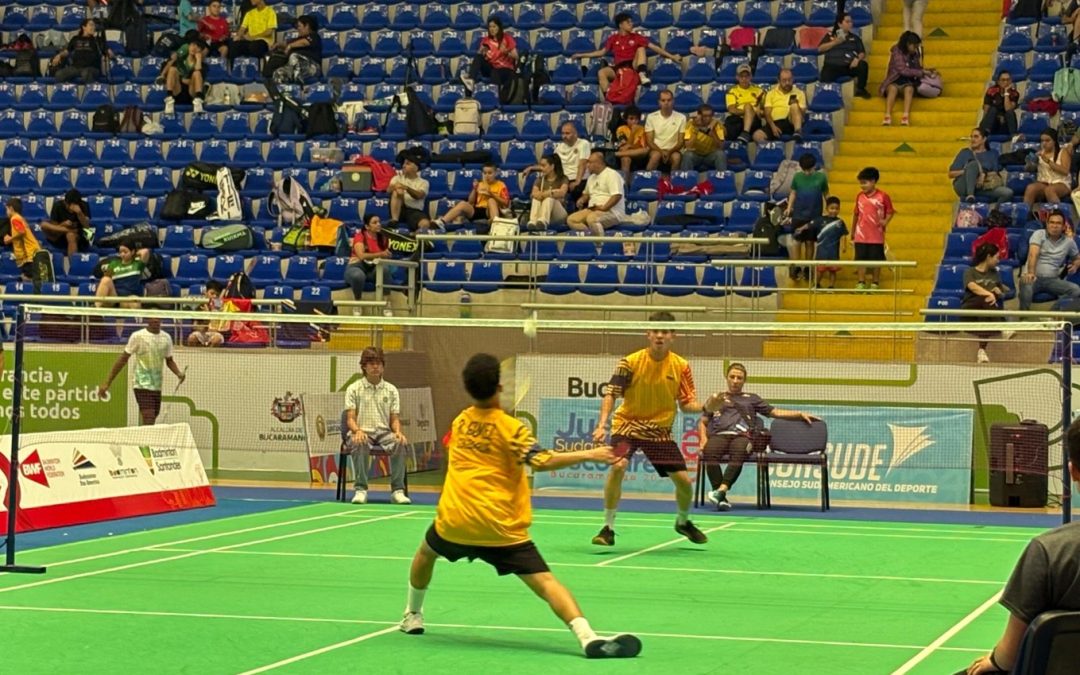 Bucaramanga recibe a más de 145 atletas en el Junior Internacional de Bádminton, apertura oficial de la Feria Bonita de Colombia 2025