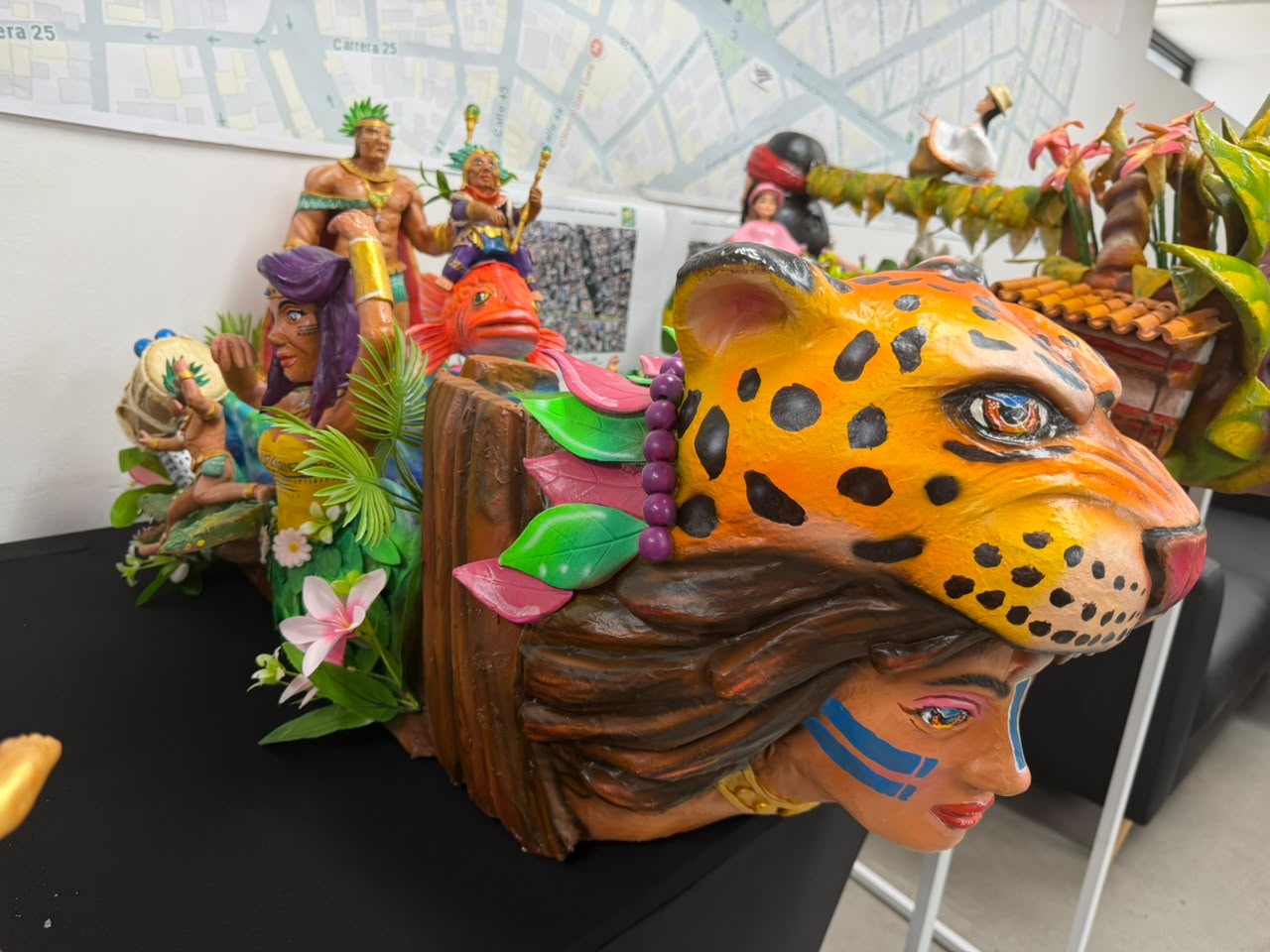 IMCT recibió las maquetas de las 10 carrozas que protagonizarán el desfile de Los Picos de Oro en la Feria Bonita 2026