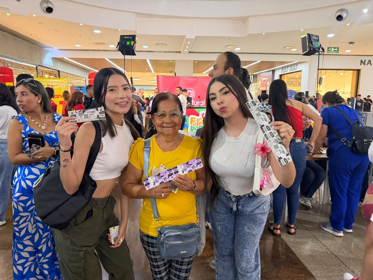 Bucaramanga se unió con alegría y solidaridad a la Feria Bonita de Colombia